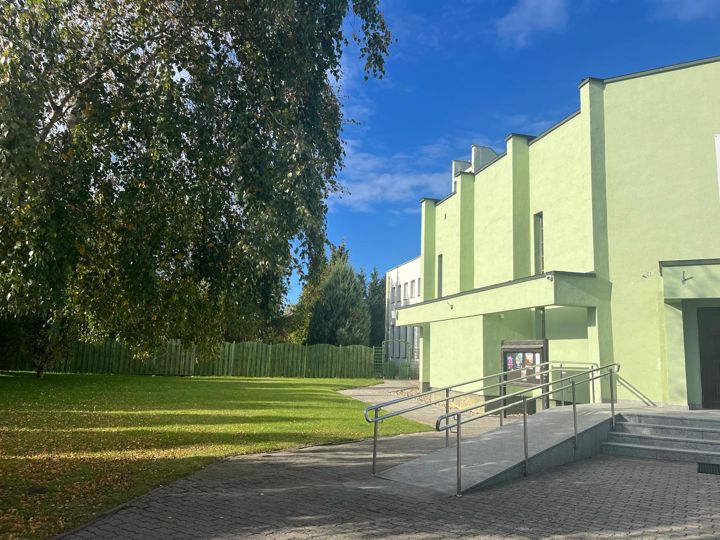 Wejście z podjazdem dla wózków